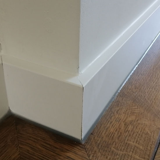 Plinten woonkamer kitten Eindhoven #2